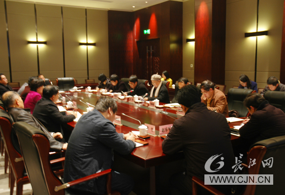 武汉市召开中华传统文化与核心价值观座谈会