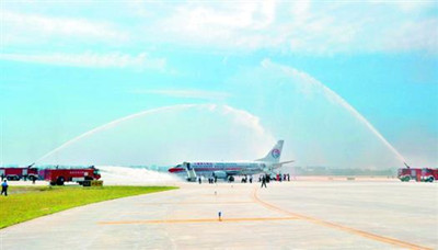 湖北机场集团组织实施的天河机场第二跑道正式启用