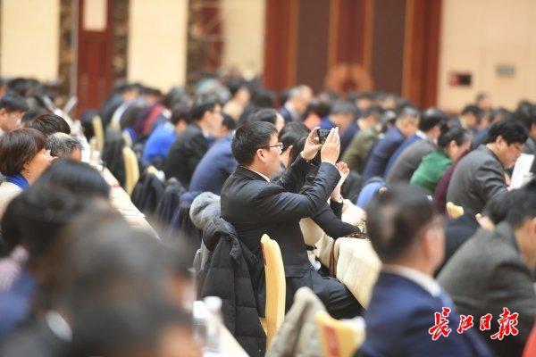 点击查看高清原图 点击查看高清原图