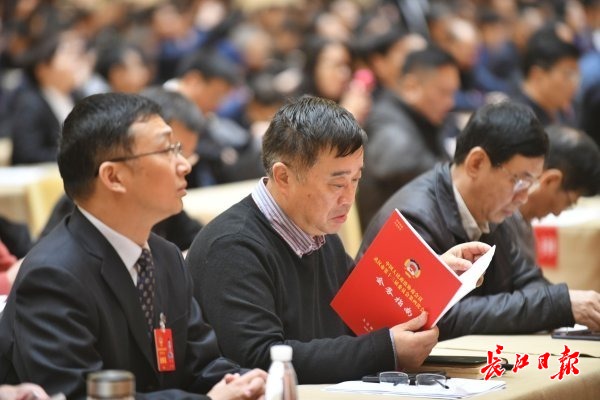 点击查看高清原图 点击查看高清原图