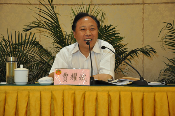 市政协委员、常务副市长贾耀斌发言.JPG
